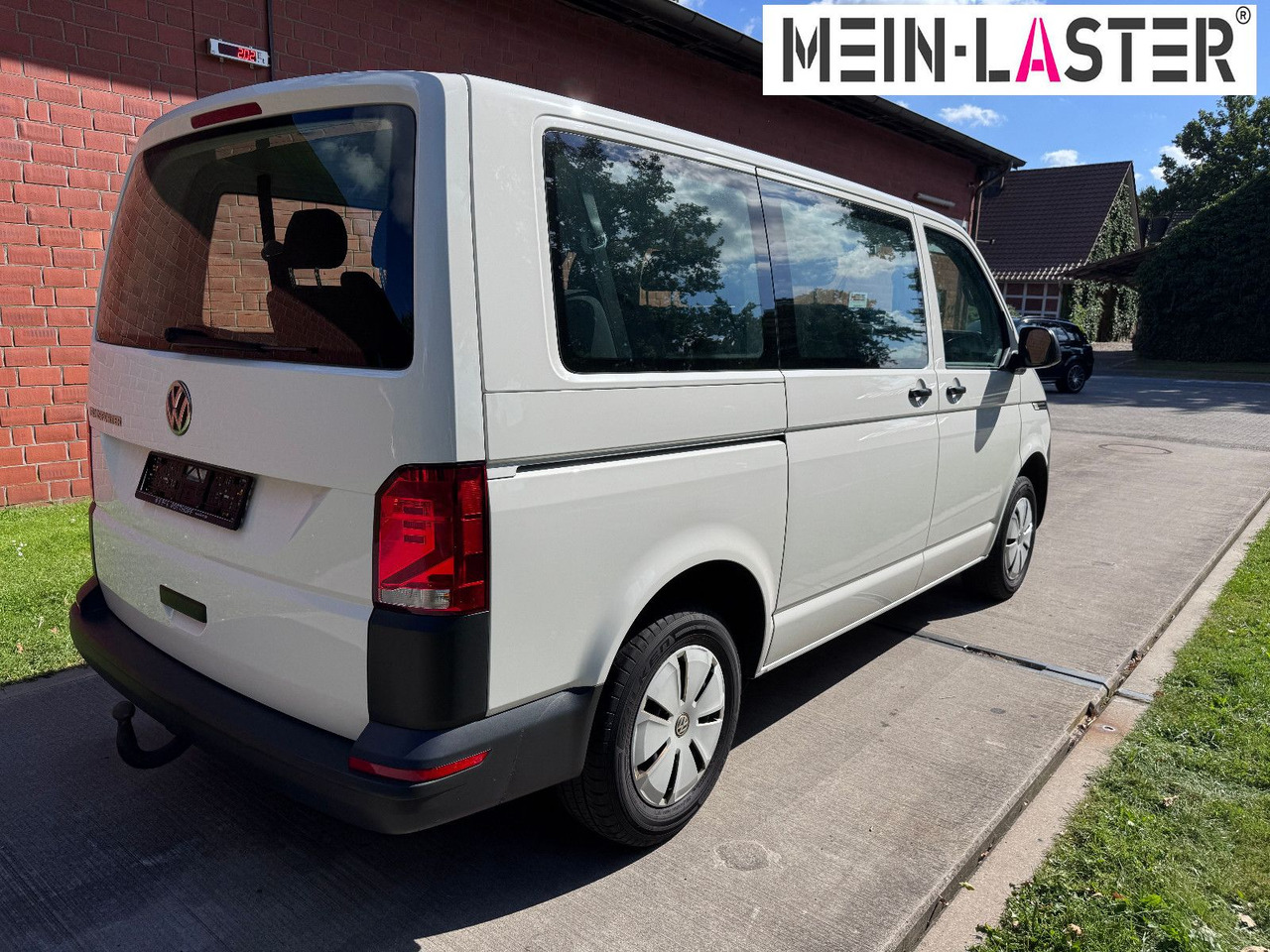 Volkswagen T6 2.0 tdi Standheizung Navigation AHK TÜV 5-27 - Пътнически бус: снимка 5 Volkswagen T6 2.0 tdi Standheizung Navigation AHK TÜV 5-27 - Пътнически бус: снимка 5