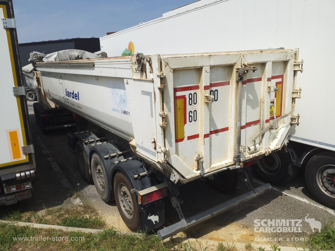 SCHMITZ Tipper Steel half pipe body 24m³ - Самосвал полуремарке: снимка 2 SCHMITZ Tipper Steel half pipe body 24m³ - Самосвал полуремарке: снимка 2