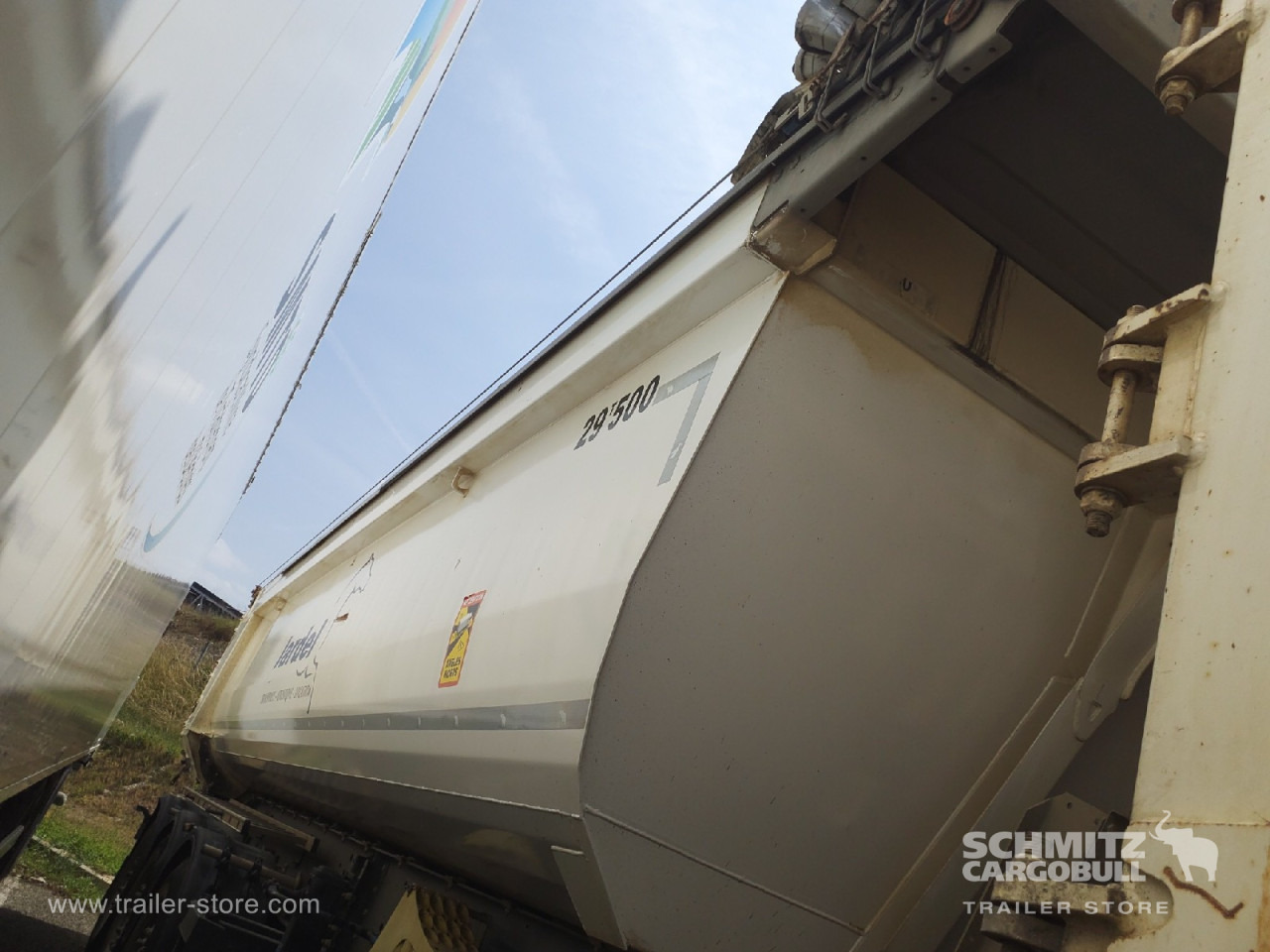 SCHMITZ Tipper Steel half pipe body 24m³ - Самосвал полуремарке: снимка 1 SCHMITZ Tipper Steel half pipe body 24m³ - Самосвал полуремарке: снимка 1