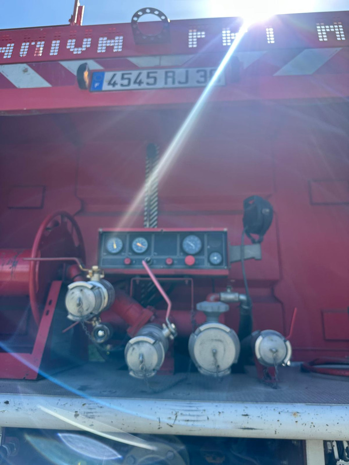 Пожарна кола RENAULT M180: снимка 19