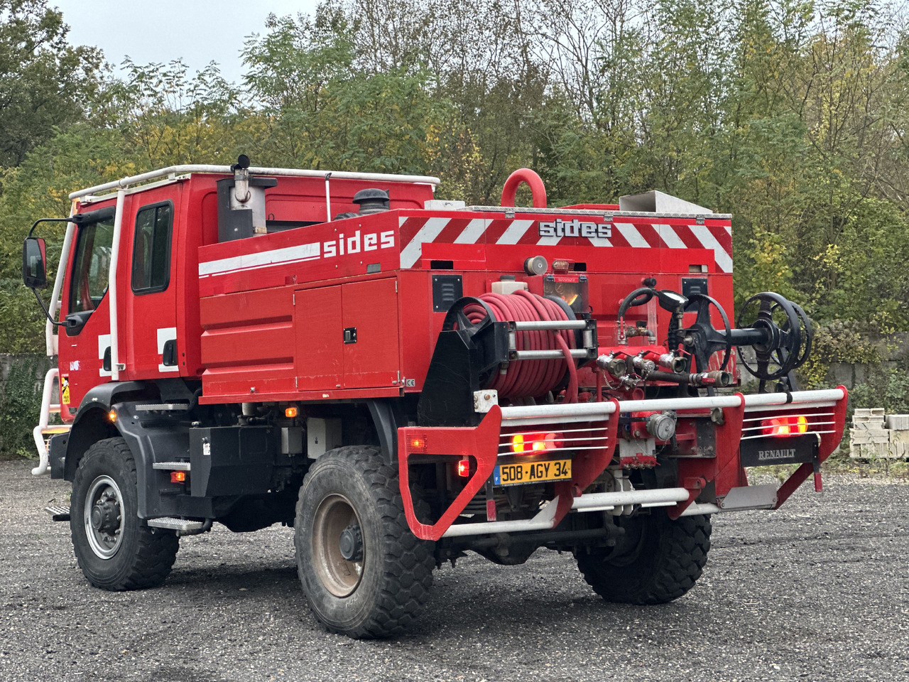 RENAULT Midlum 220 4x4 - Пожарна кола: снимка 4 RENAULT Midlum 220 4x4 - Пожарна кола: снимка 4