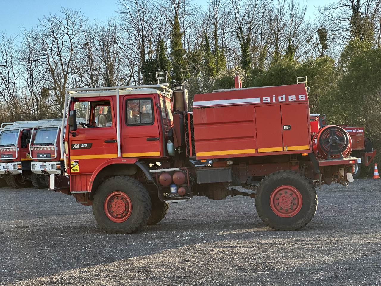 Renault M 210 - Пожарна кола: снимка 2 Renault M 210 - Пожарна кола: снимка 2