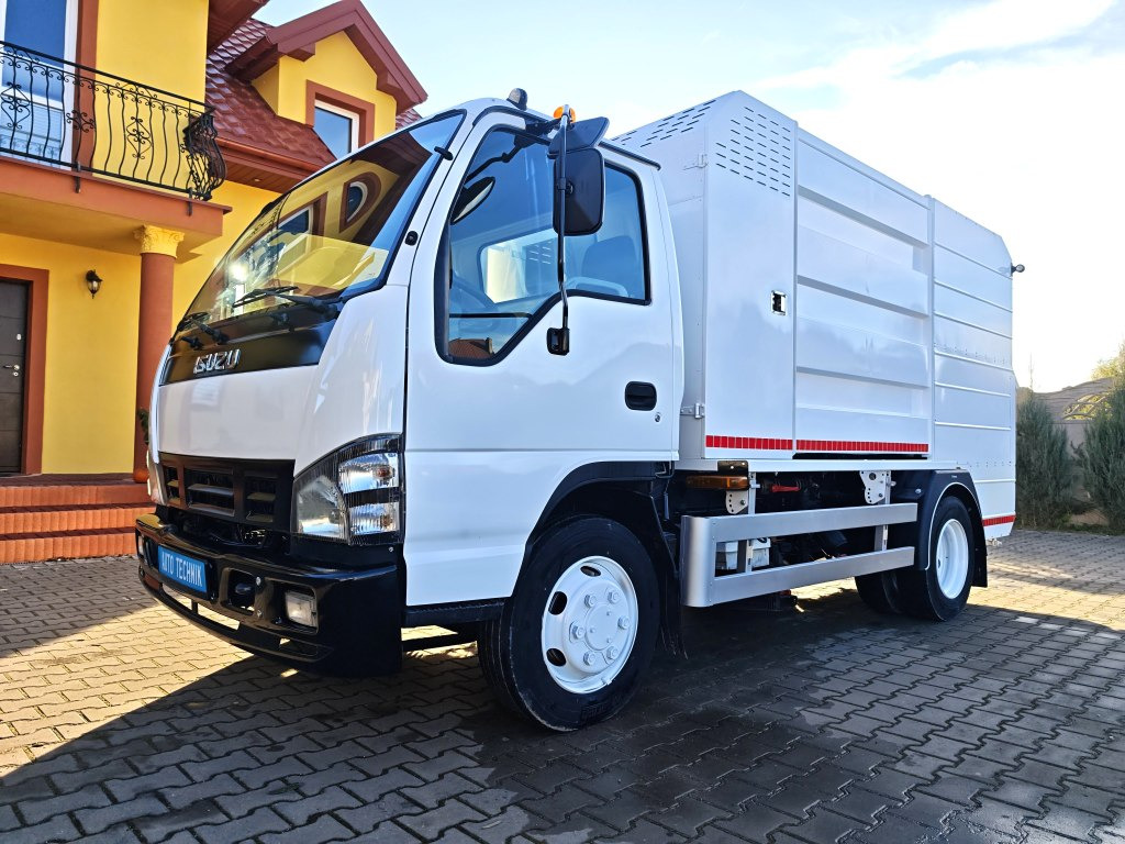 Isuzu Small CONTAINER WASHER Containerreiniger - FARID - Боклукчийска кола: снимка 2 Isuzu Small CONTAINER WASHER Containerreiniger - FARID - Боклукчийска кола: снимка 2