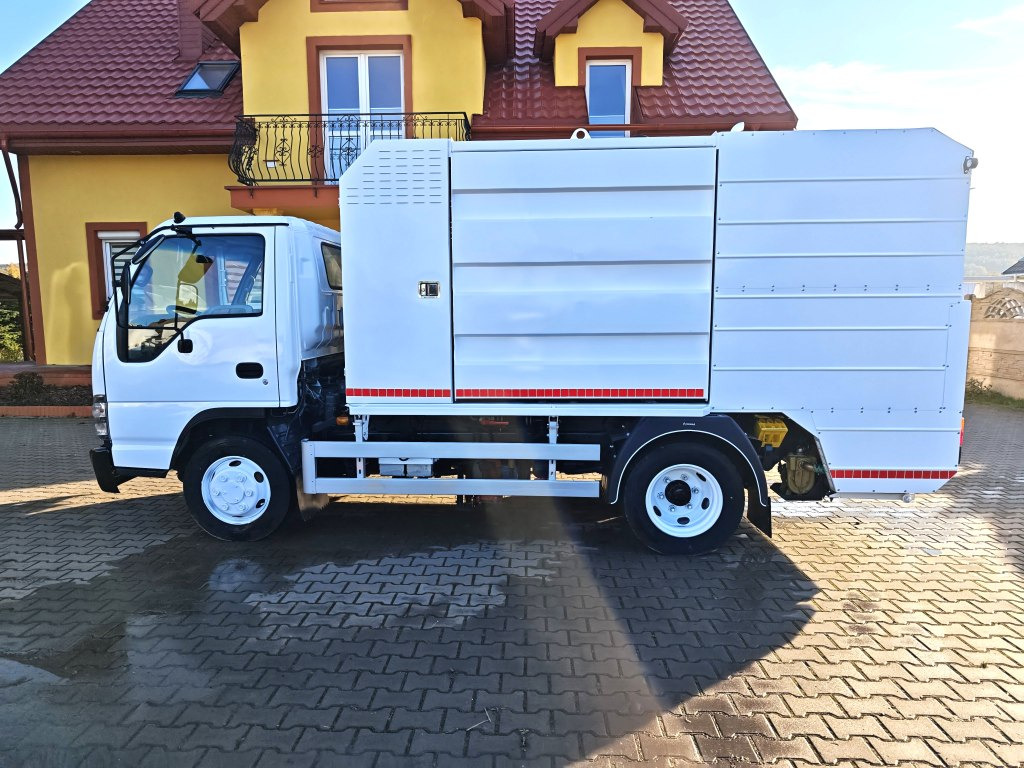 Isuzu Small CONTAINER WASHER Containerreiniger - FARID - Боклукчийска кола: снимка 4 Isuzu Small CONTAINER WASHER Containerreiniger - FARID - Боклукчийска кола: снимка 4