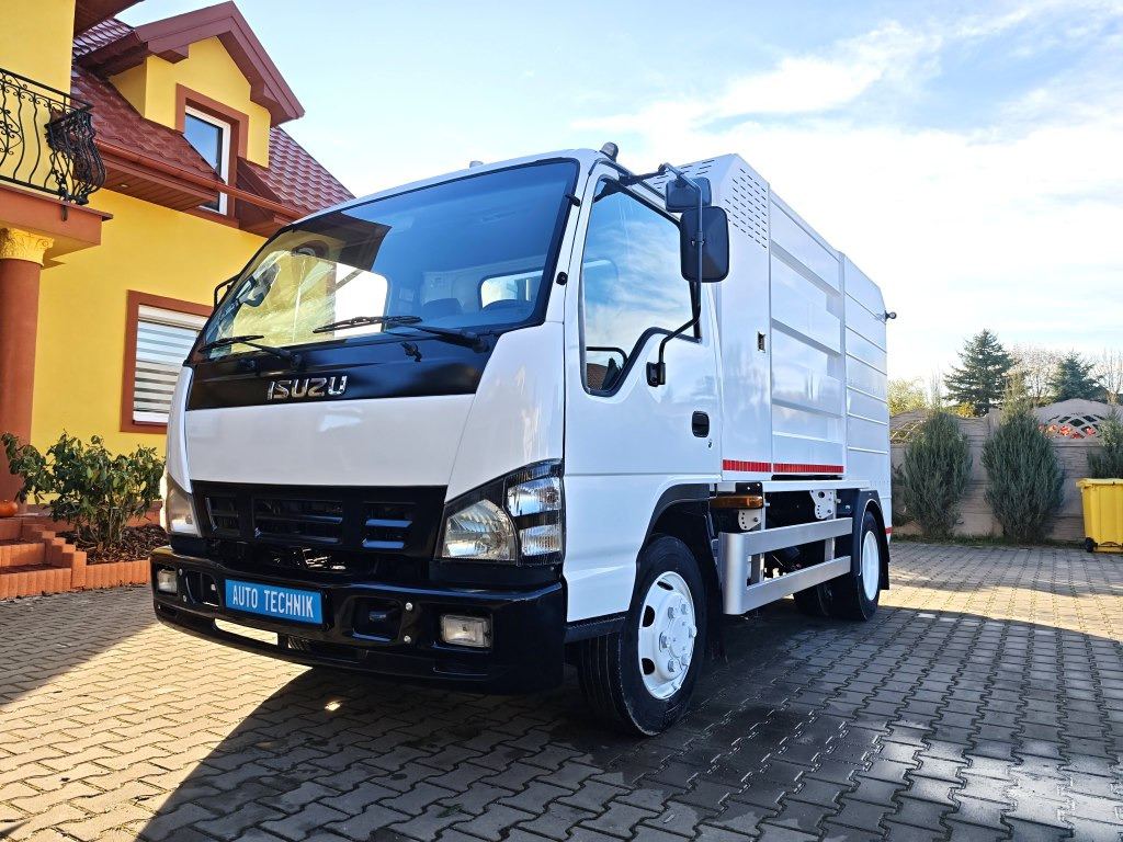 Isuzu Small CONTAINER WASHER Containerreiniger - FARID - Боклукчийска кола: снимка 1 Isuzu Small CONTAINER WASHER Containerreiniger - FARID - Боклукчийска кола: снимка 1