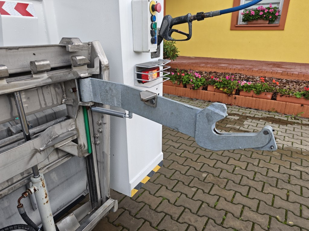 Боклукчийска кола Renault Midlum 270dxi Myjka Container washer TECME: снимка 12