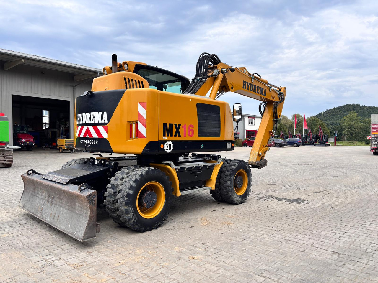 Hydrema MX 16G - Колесен багер: снимка 3 Hydrema MX 16G - Колесен багер: снимка 3