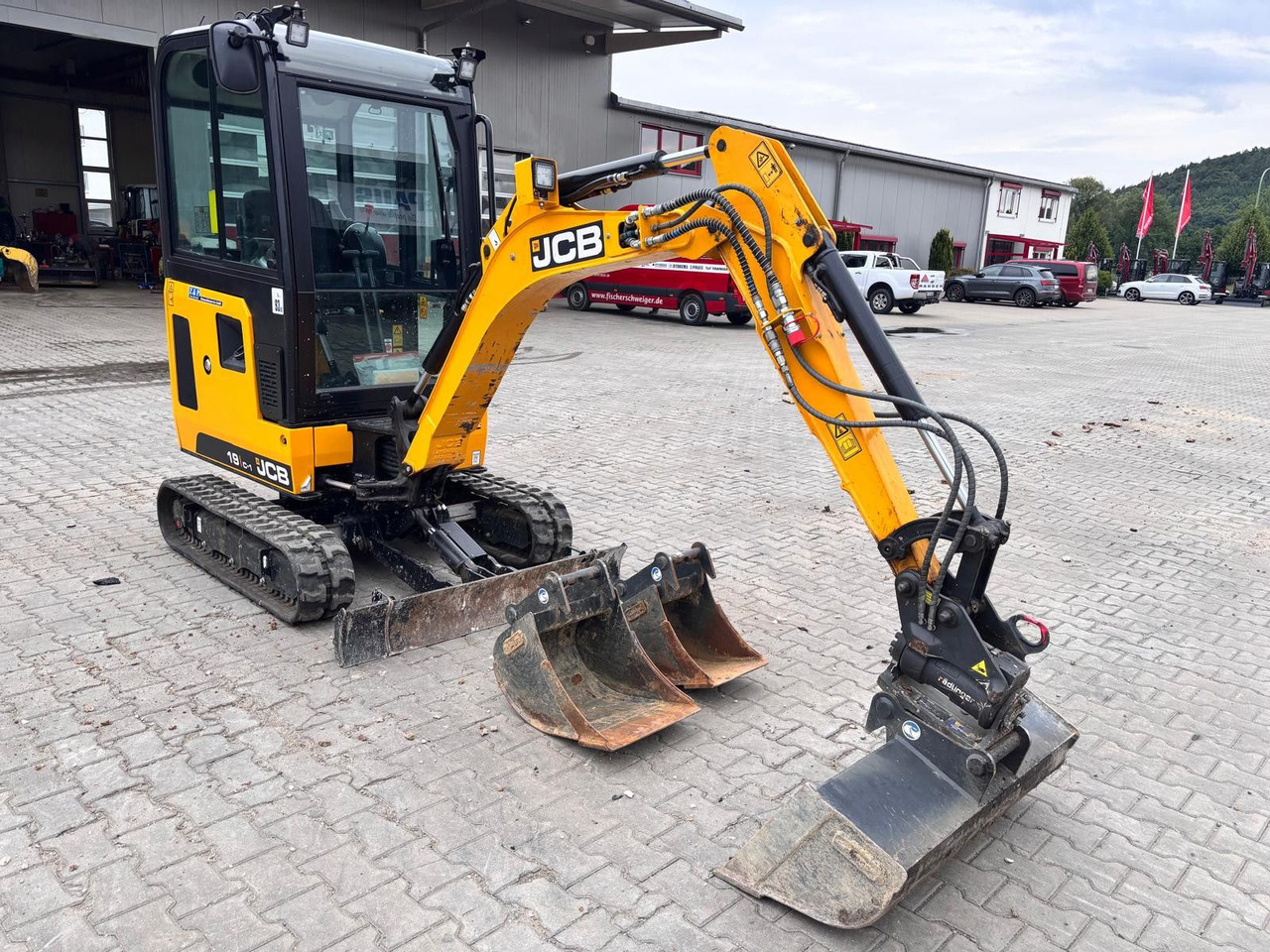 JCB 19C-1 - Мини багер: снимка 2 JCB 19C-1 - Мини багер: снимка 2
