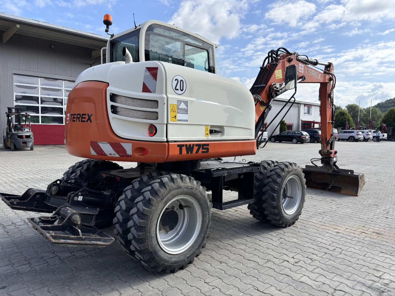 Terex TW 75 - Колесен багер: снимка 3 Terex TW 75 - Колесен багер: снимка 3