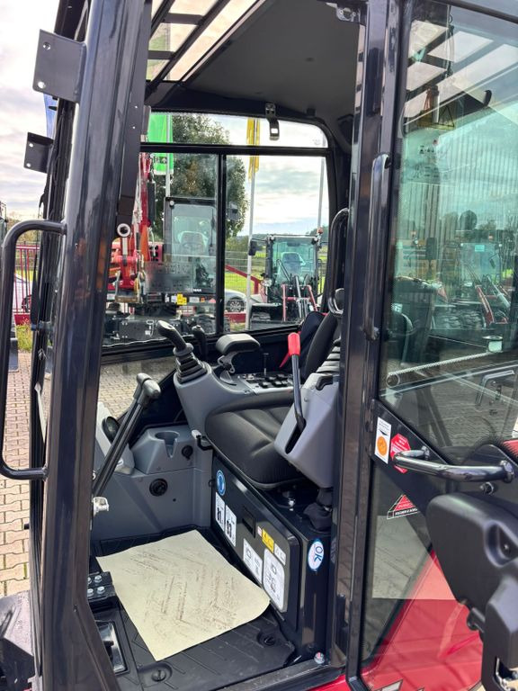 Yanmar SV 15VT - Мини багер: снимка 5 Yanmar SV 15VT - Мини багер: снимка 5