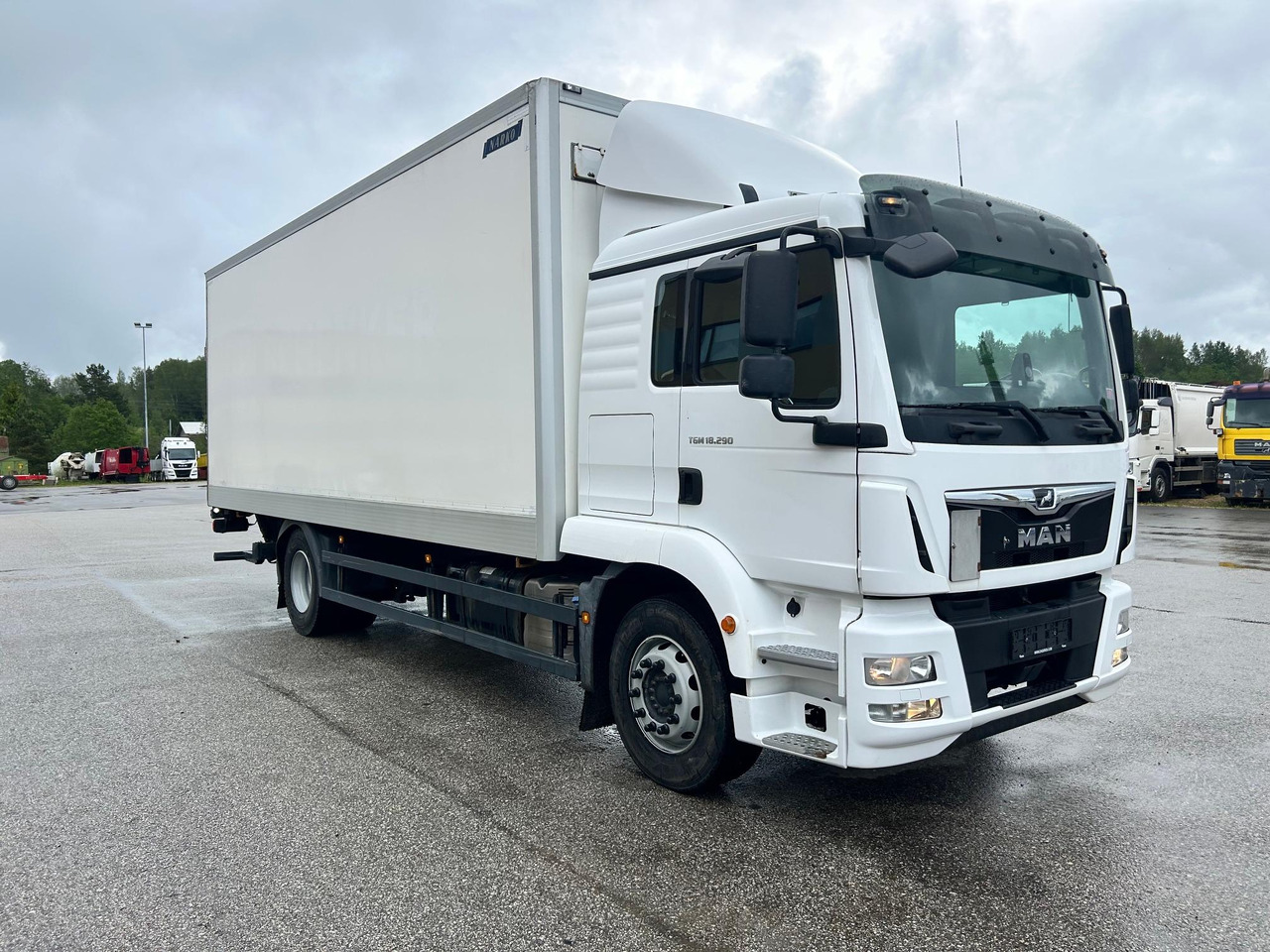 MAN TGM 18.290 - Камион фургон: снимка 1 MAN TGM 18.290 - Камион фургон: снимка 1