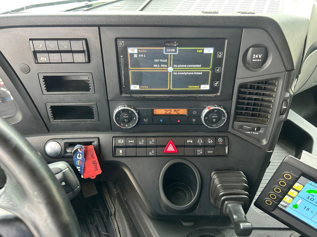 Боклукчийска кола MERCEDES-BENZ ANTOS 2546: снимка 21
