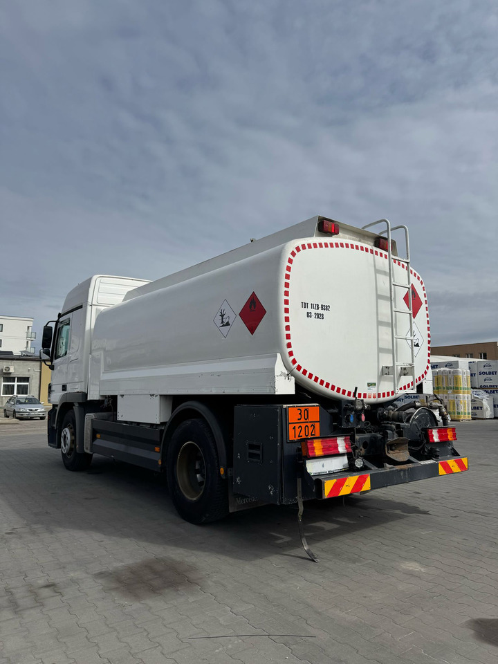 MERCEDES-BENZ Actros 1844 - Камион цистерна: снимка 2 MERCEDES-BENZ Actros 1844 - Камион цистерна: снимка 2