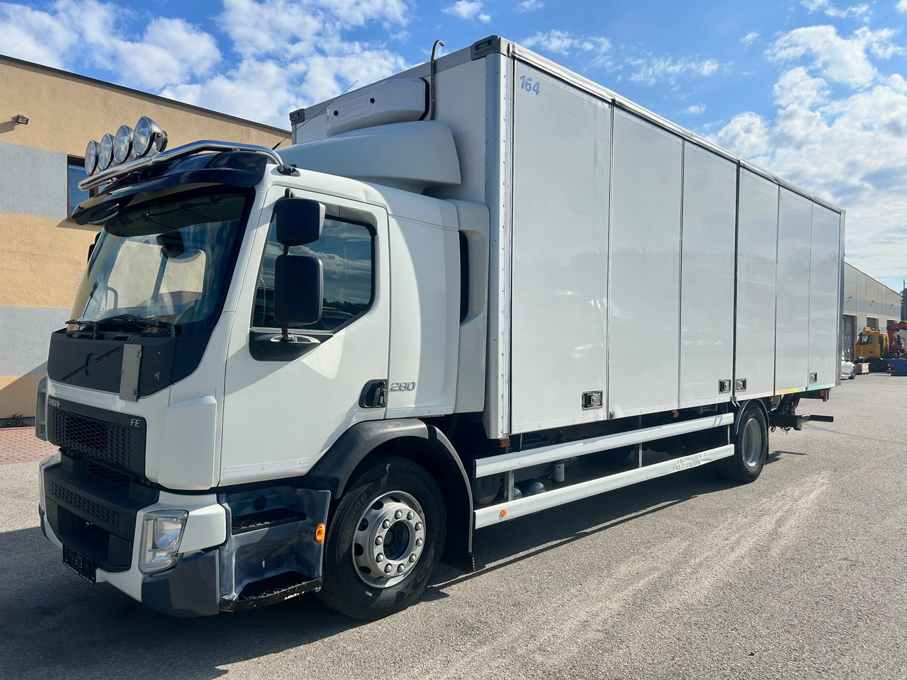 VOLVO FE280 - Камион фургон: снимка 2 VOLVO FE280 - Камион фургон: снимка 2