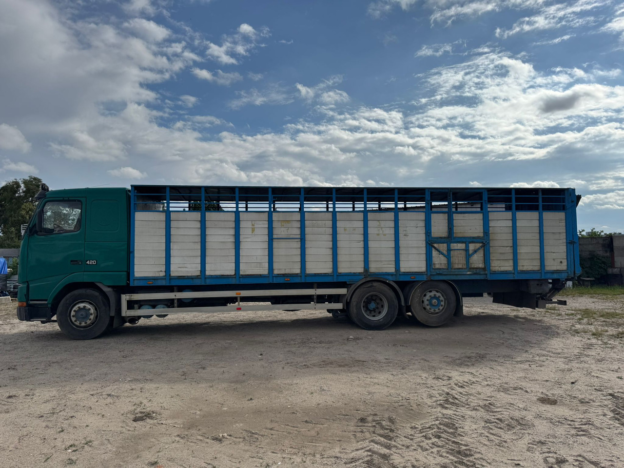 VOLVO FH12.420 - Бордови камион: снимка 4 VOLVO FH12.420 - Бордови камион: снимка 4