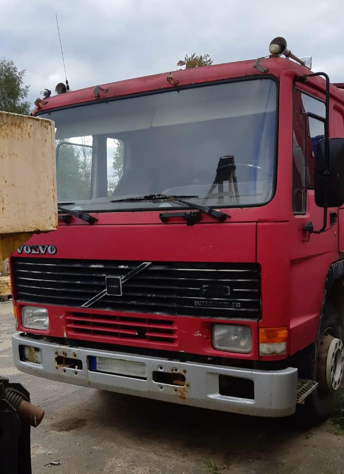 VOLVO FL10 - Самосвал камион: снимка 2 VOLVO FL10 - Самосвал камион: снимка 2