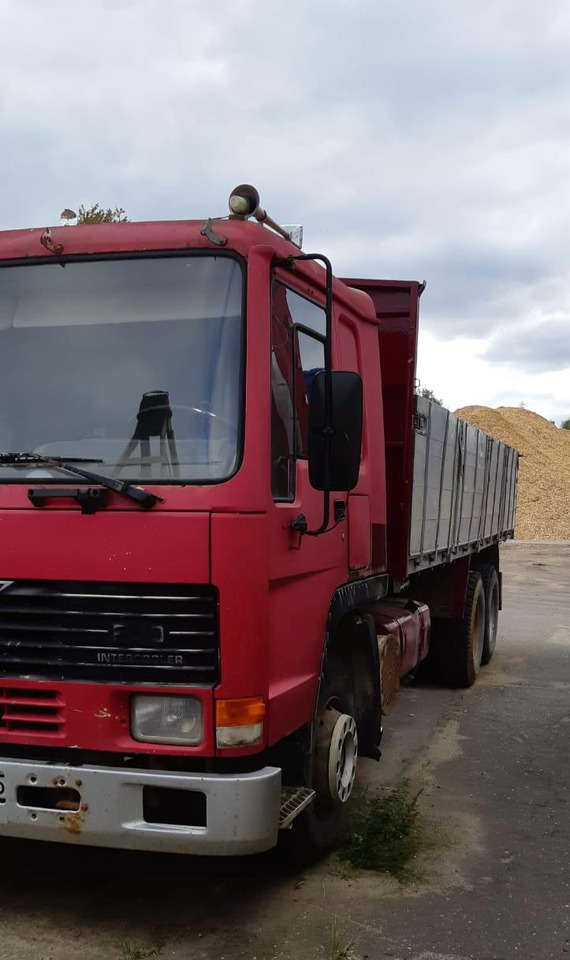 VOLVO FL10 - Самосвал камион: снимка 3 VOLVO FL10 - Самосвал камион: снимка 3