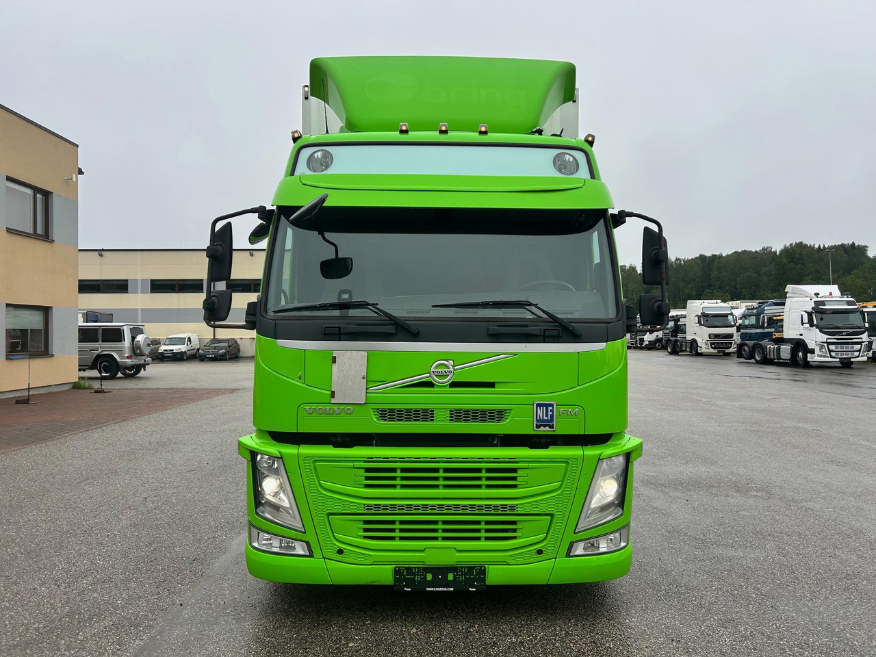 VOLVO FM330 - Камион фургон: снимка 2 VOLVO FM330 - Камион фургон: снимка 2