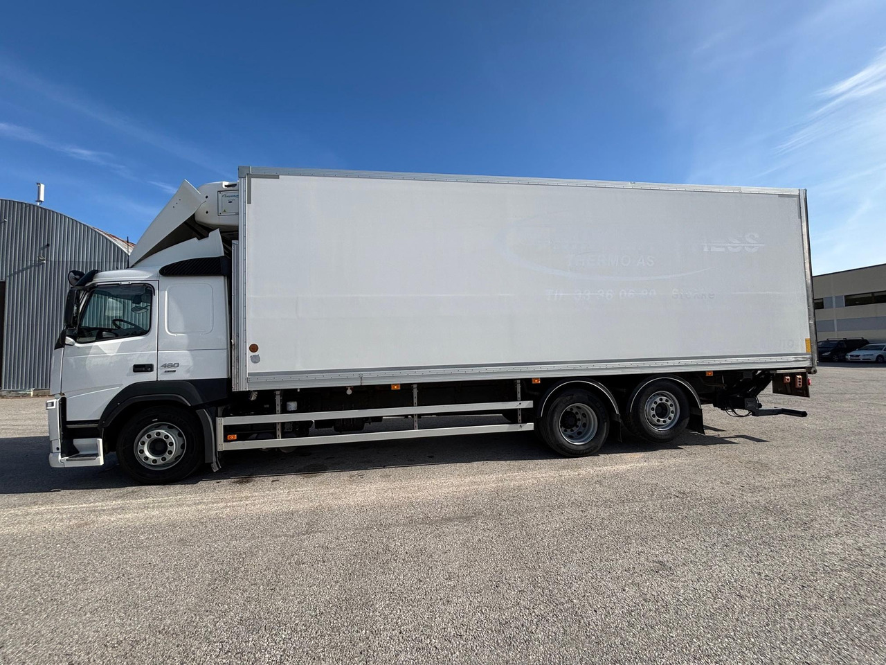 Рефрижератор камион VOLVO FM460: снимка 10