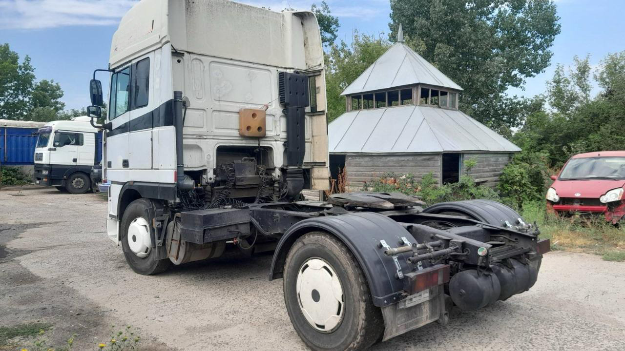 DAF 95XF430 - Влекач: снимка 4 DAF 95XF430 - Влекач: снимка 4