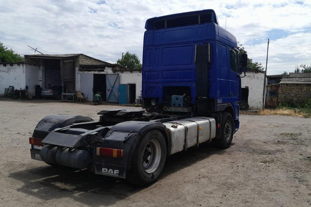 Влекач DAF XF 95.380: снимка 6