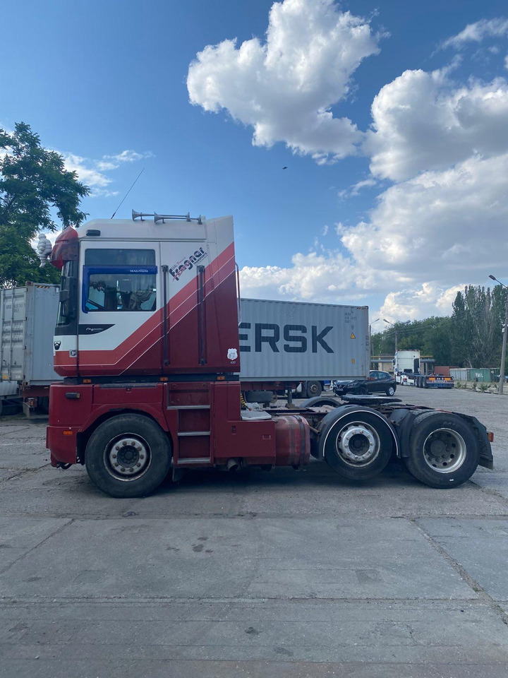 RENAULT Magnum 430 - Влекач: снимка 5 RENAULT Magnum 430 - Влекач: снимка 5
