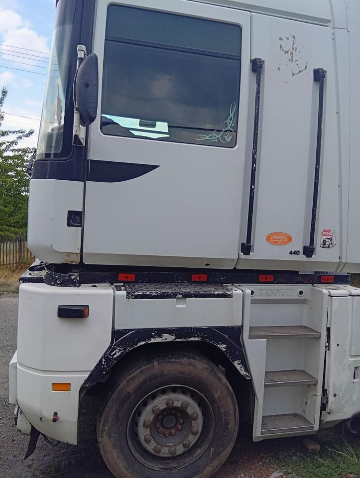 RENAULT Magnum 440 - Влекач: снимка 5 RENAULT Magnum 440 - Влекач: снимка 5