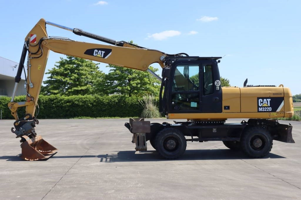 CAT M 322 D - Колесен багер: снимка 3 CAT M 322 D - Колесен багер: снимка 3