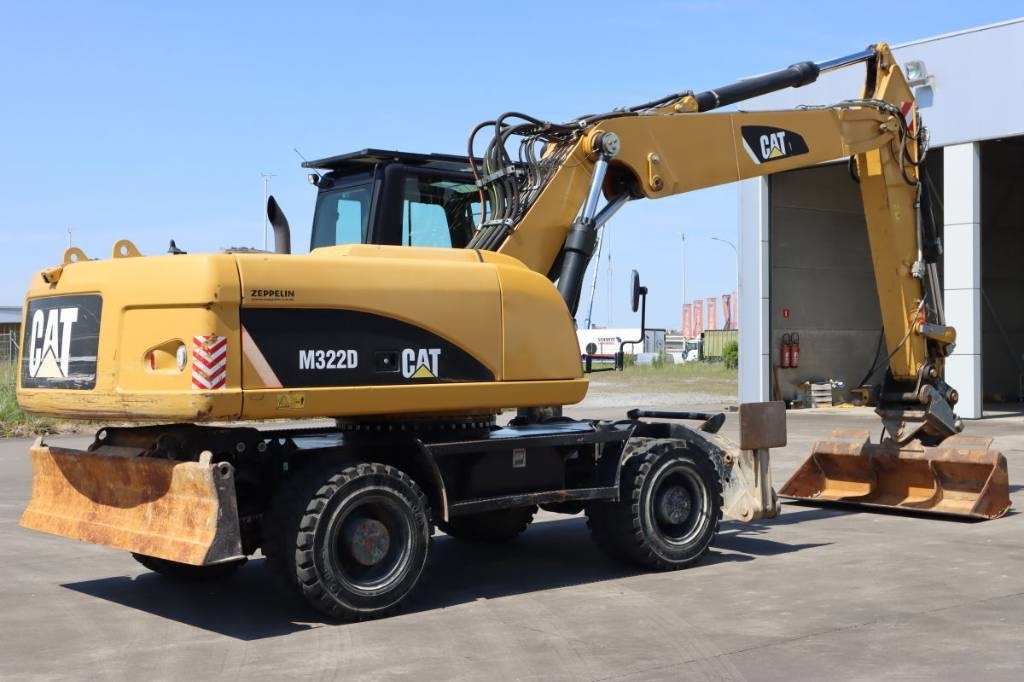 CAT M 322 D - Колесен багер: снимка 5 CAT M 322 D - Колесен багер: снимка 5