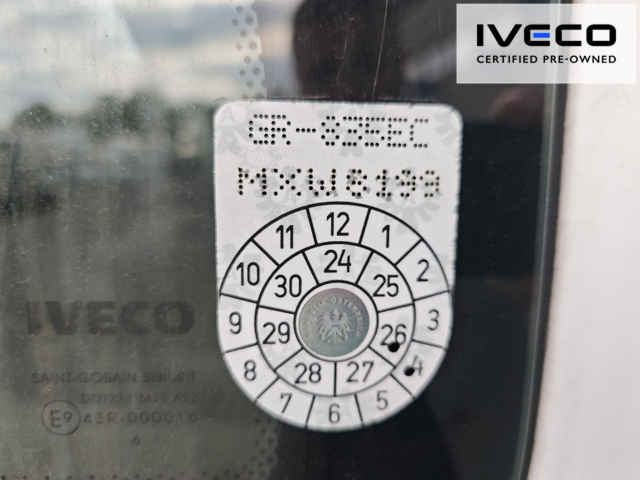 IVECO Iveco 140E25 2 Zonen-Figoblock - Рефрижератор камион: снимка 4 IVECO Iveco 140E25 2 Zonen-Figoblock - Рефрижератор камион: снимка 4