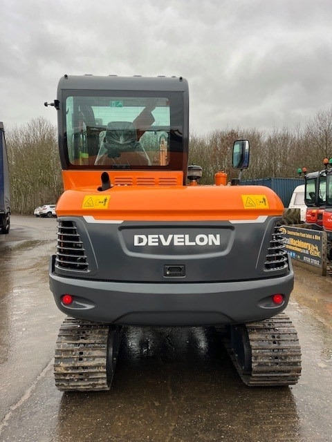 Develon DX 60 E-10 N - Мини багер: снимка 5 Develon DX 60 E-10 N - Мини багер: снимка 5
