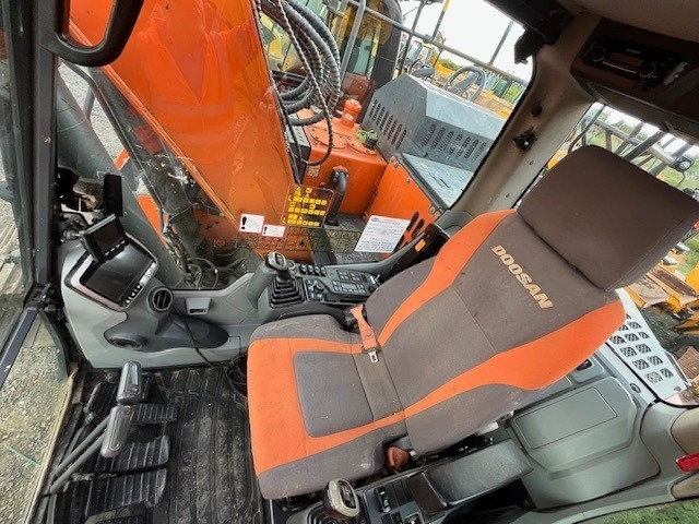 Верижен багер Doosan DX 140 LCR-5: снимка 13
