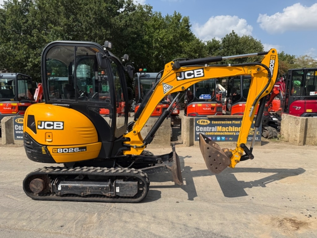 JCB 8026 CTS - Мини багер: снимка 1 JCB 8026 CTS - Мини багер: снимка 1