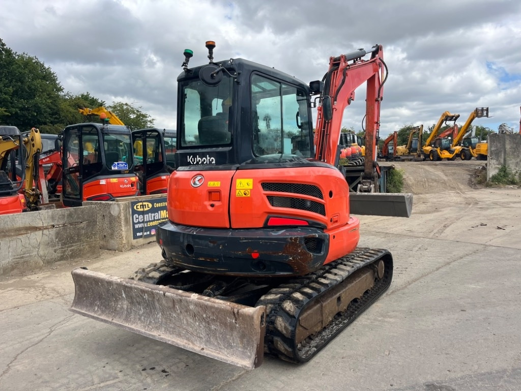 Kubota KX 057-4 - Мини багер: снимка 5 Kubota KX 057-4 - Мини багер: снимка 5