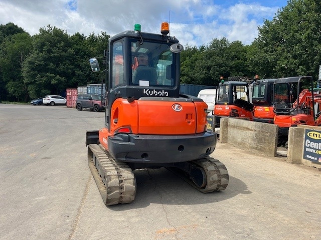 Kubota KX 057-4 - Мини багер: снимка 5 Kubota KX 057-4 - Мини багер: снимка 5