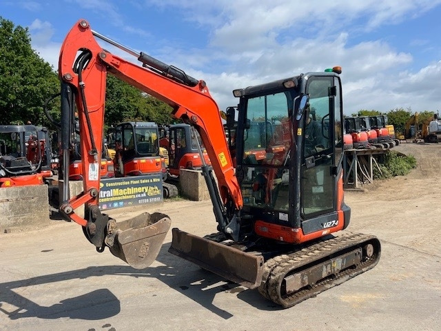 Kubota U 27-4 - Мини багер: снимка 3 Kubota U 27-4 - Мини багер: снимка 3