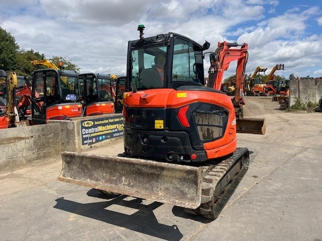 Kubota U 50-5 - Мини багер: снимка 5 Kubota U 50-5 - Мини багер: снимка 5