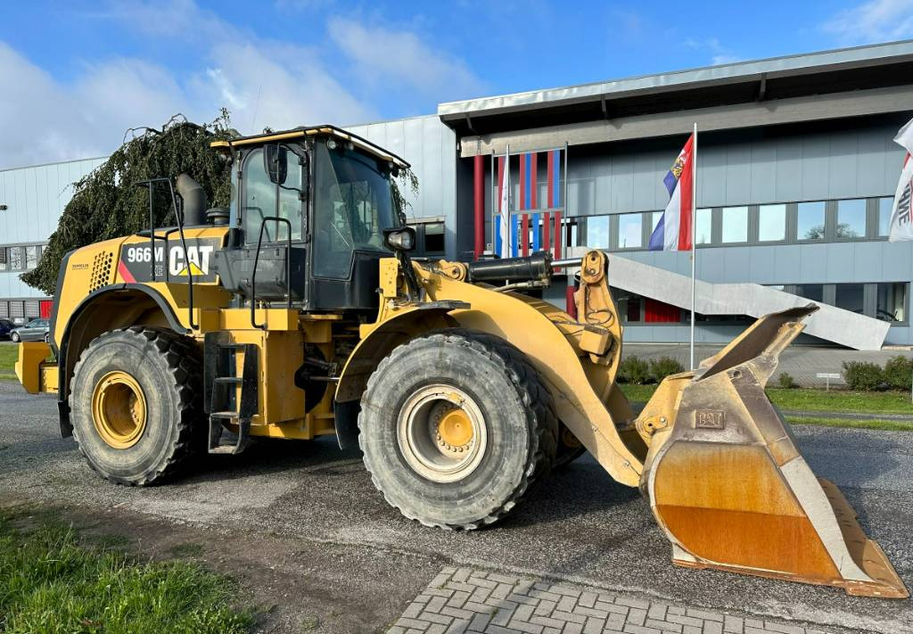 CAT 966 M XE - CE + EPA German machine! - Колесен товарач: снимка 1 CAT 966 M XE - CE + EPA German machine! - Колесен товарач: снимка 1