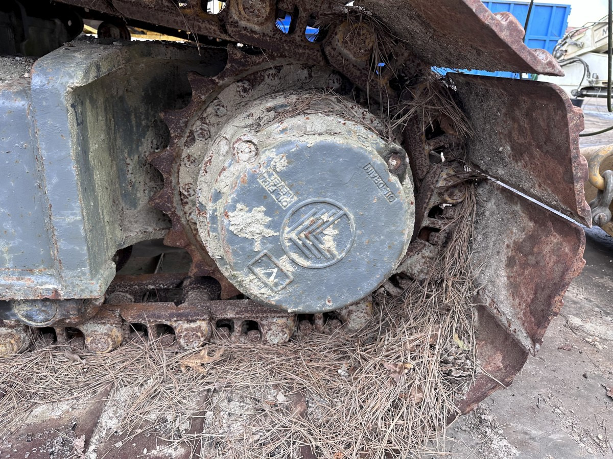 LIEBHERR LRB 155 for parts breaking dismantling - Машина за набиване: снимка 3 LIEBHERR LRB 155 for parts breaking dismantling - Машина за набиване: снимка 3