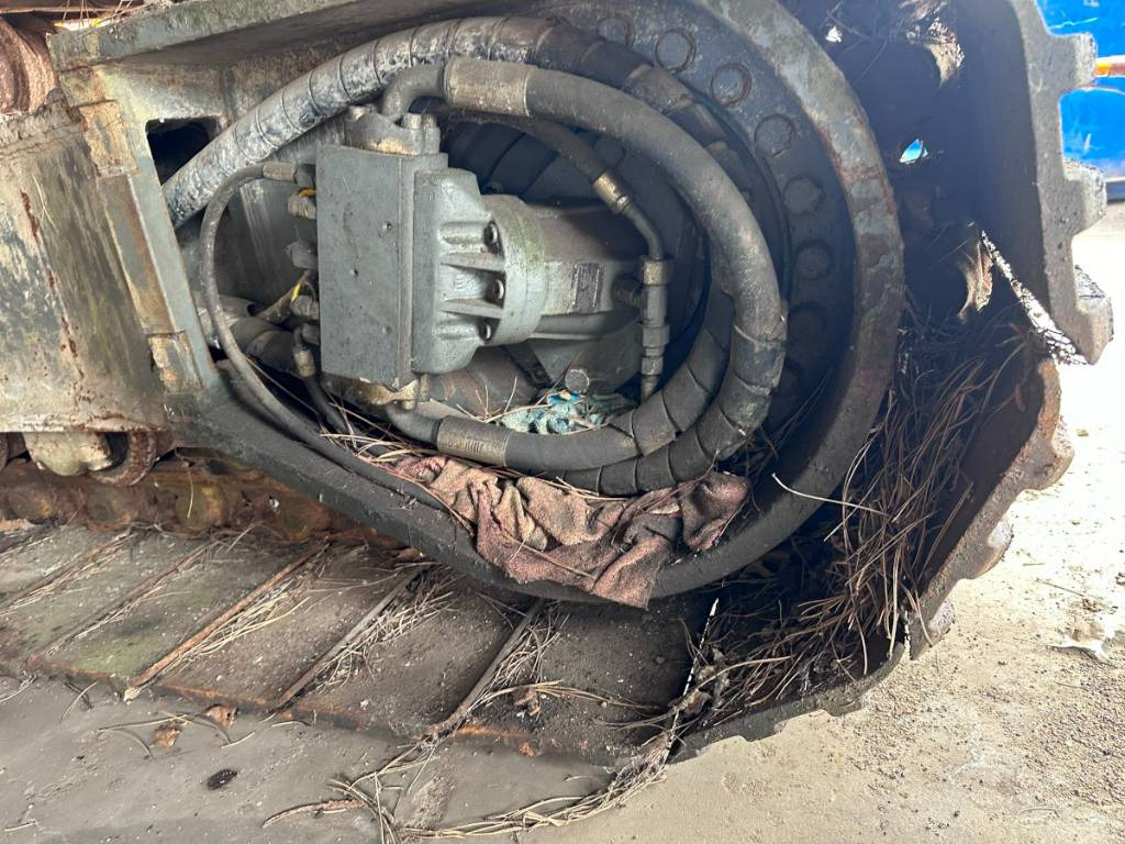 Liebherr LRB 155 for parts breaking dismantling - Машина за набиване: снимка 4 Liebherr LRB 155 for parts breaking dismantling - Машина за набиване: снимка 4