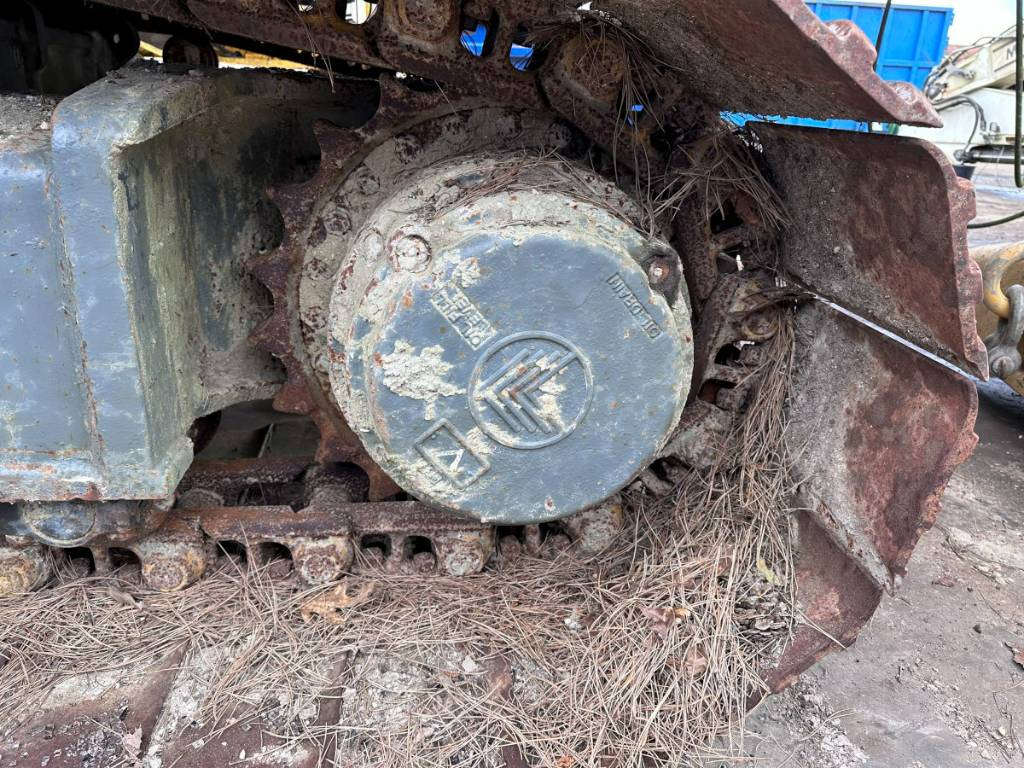 Liebherr LRB 155 for parts breaking dismantling - Машина за набиване: снимка 3 Liebherr LRB 155 for parts breaking dismantling - Машина за набиване: снимка 3