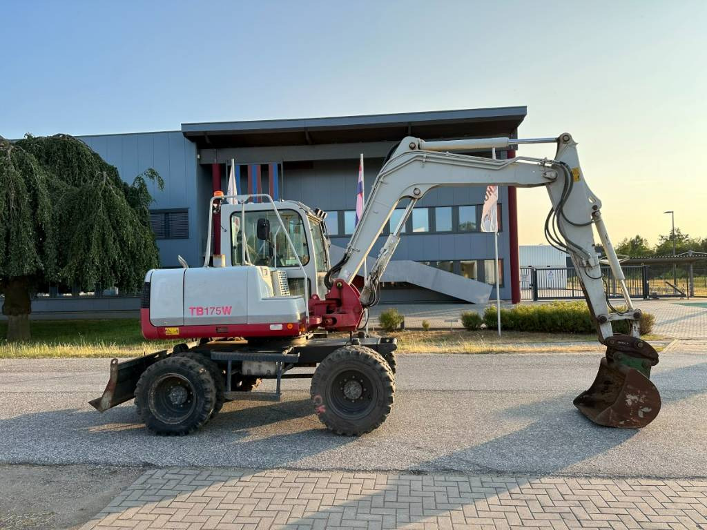 Takeuchi TB 175 W 8,7 ton. Klima Turbo 77 PS - Колесен багер: снимка 2 Takeuchi TB 175 W 8,7 ton. Klima Turbo 77 PS - Колесен багер: снимка 2