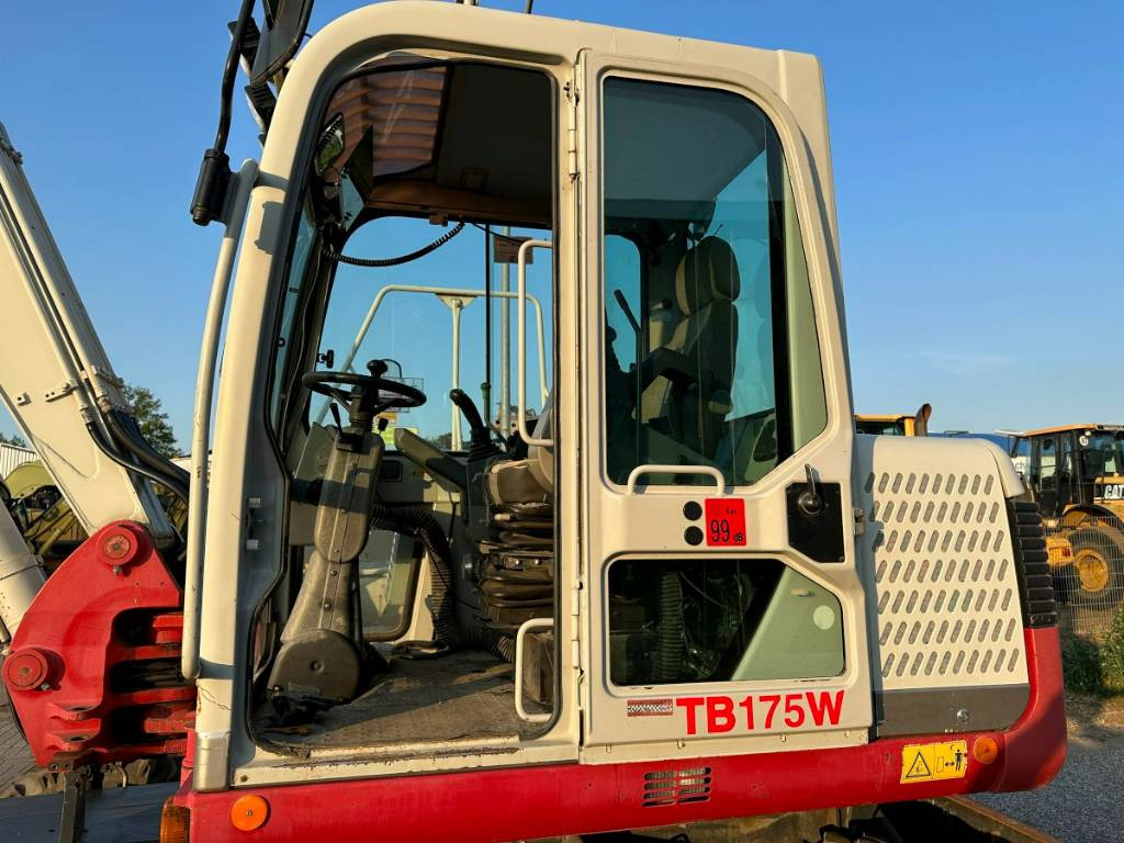 Колесен багер Takeuchi TB 175 W 8,7 ton. Klima Turbo 77 PS: снимка 7