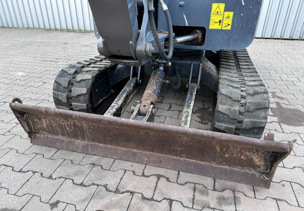 Мини багер Terex TC 35 mit 3 Löffel: снимка 18