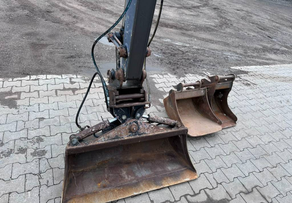 Мини багер Terex TC 35 mit 3 Löffel: снимка 25