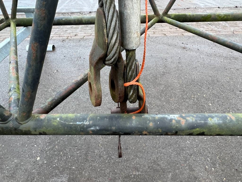 Hitachi KH 180-3 - Стрела за Кран: снимка 4 Hitachi KH 180-3 - Стрела за Кран: снимка 4