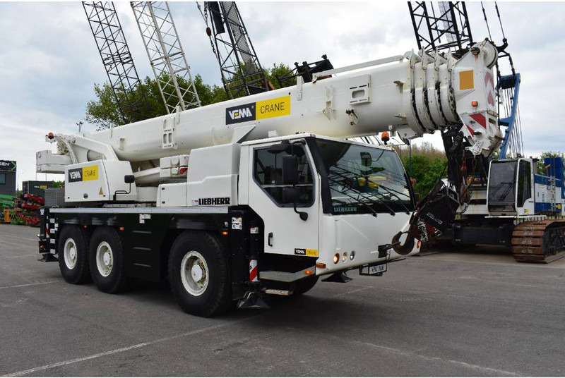 Liebherr LTM1055-3.2 - Кран за всякакви терени: снимка 4 Liebherr LTM1055-3.2 - Кран за всякакви терени: снимка 4