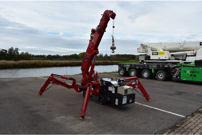 UNIC URW 295 - Мини кран: снимка 4 UNIC URW 295 - Мини кран: снимка 4