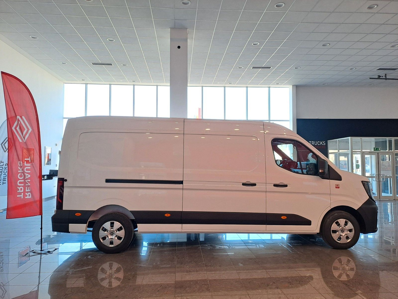 Renault Master L3H2 150 - NAV Klimaaut. Holzb. 270° - Товарен бус: снимка 3 Renault Master L3H2 150 - NAV Klimaaut. Holzb. 270° - Товарен бус: снимка 3