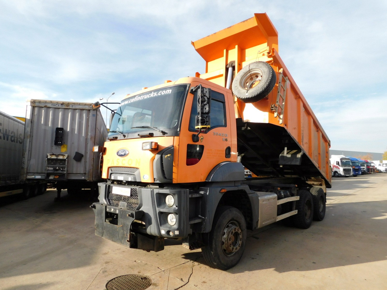 Ford 3542d 6x4 dcab e6 16s2230 - Самосвал камион: снимка 1 Ford 3542d 6x4 dcab e6 16s2230 - Самосвал камион: снимка 1